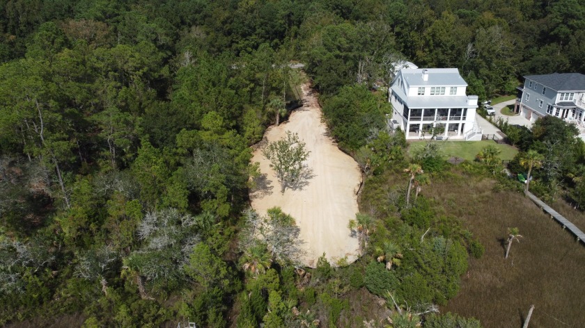 Vacant Deep Water Lot available on the Wando River! Cleared and - Beach Lot for sale in Mount Pleasant, South Carolina on Beachhouse.com
