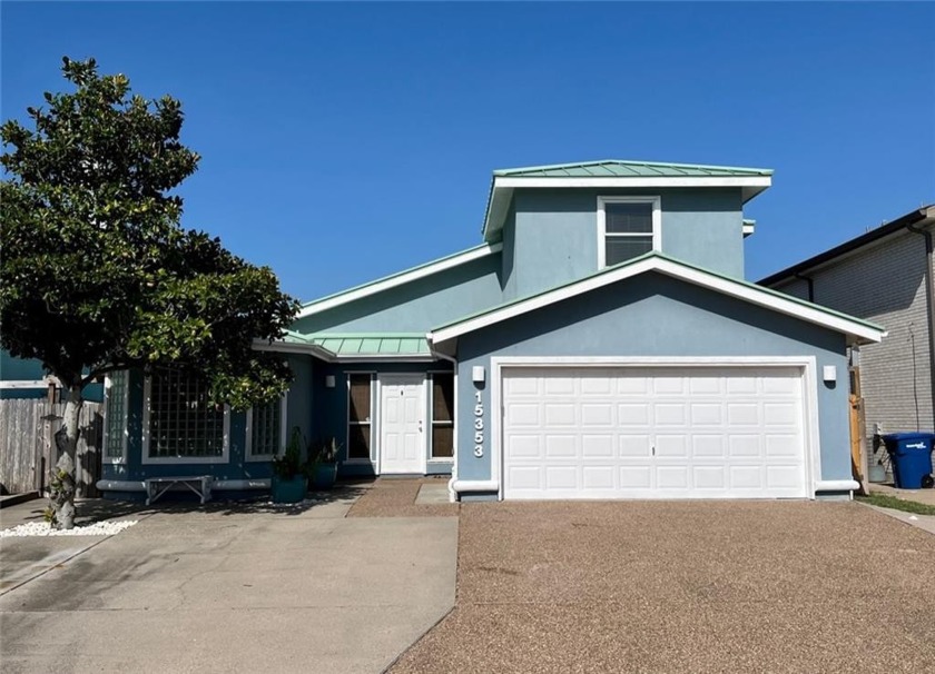 NEW PRICE IMPROVEMENT! Huge canal with wide open views of water - Beach Home for sale in Corpus Christi, Texas on Beachhouse.com
