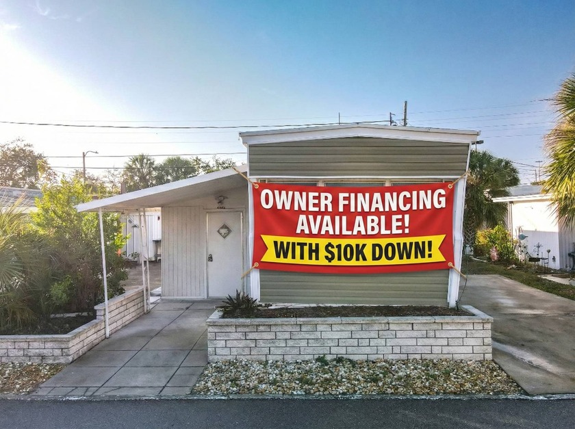 (Espanol a continuacion)    Welcome to Crosswinds Lakeshore, a - Beach Home for sale in St. Petersburg, Florida on Beachhouse.com