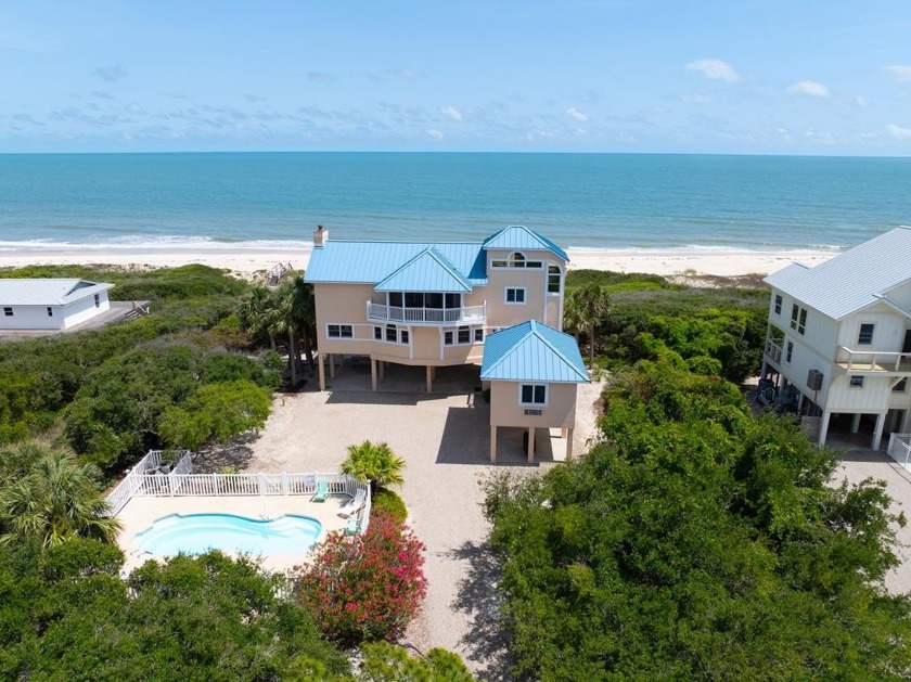 Welcome to your beachfront sanctuary in St. George Plantation! - Beach Home for sale in St. George Island, Florida on Beachhouse.com