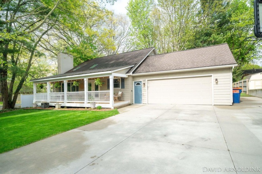 Beautifully maintained 4 bedroom, 2 full bath Cape Cod style - Beach Home for sale in Holland, Michigan on Beachhouse.com