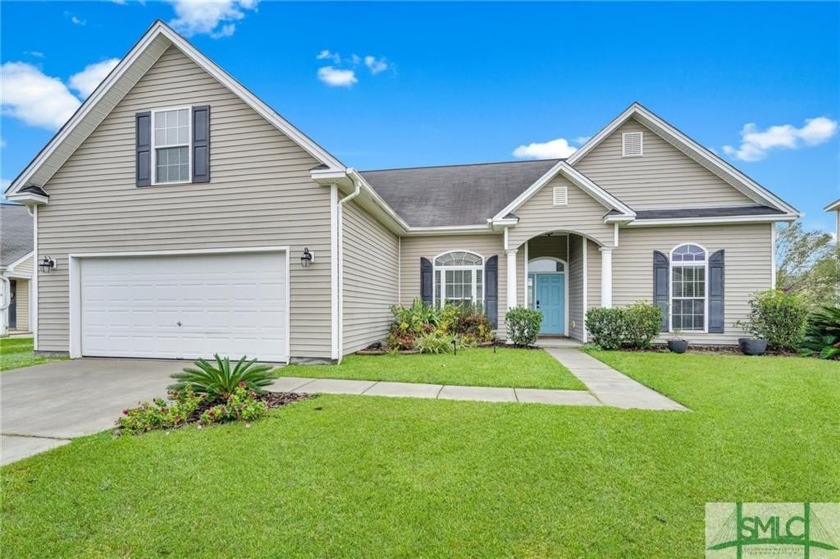 Beautiful 3 bedroom two bath home in the sought after community - Beach Home for sale in Savannah, Georgia on Beachhouse.com