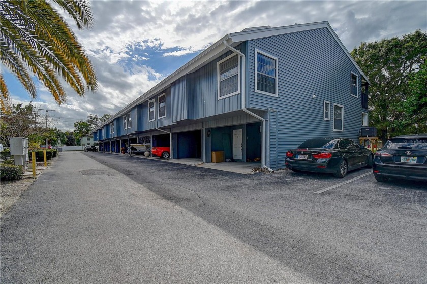 WATERFRONT LIVING IN BEAUTIFUL TARPON SPRINGS COMPLETE W/ DEEDED - Beach Condo for sale in Tarpon Springs, Florida on Beachhouse.com