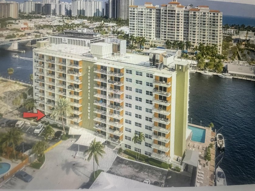 LUXURY STUDIO IN PREMIER INTRACOASTAL HIGH-RISE-FULLY FURNISHED - Beach Condo for sale in Fort Lauderdale, Florida on Beachhouse.com