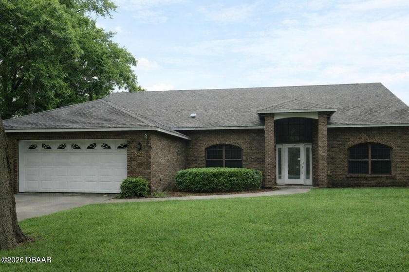 Welcome home to Bryant Cave Estates, a well-sought-after - Beach Home for sale in South Daytona, Florida on Beachhouse.com