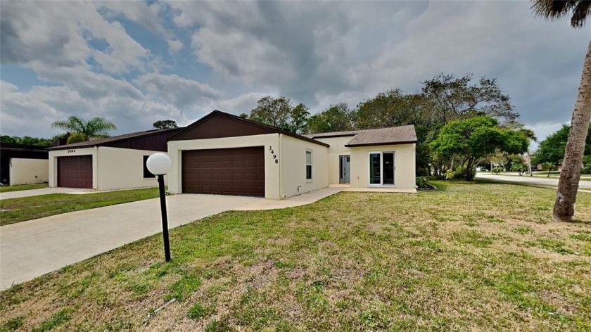 Welcome to the Lovely City of Melbourne where you'll discover - Beach Home for sale in Melbourne, Florida on Beachhouse.com