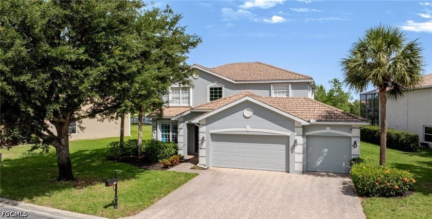Exceptional Lakefront Living in Gateway! Welcome to this - Beach Home for sale in Fort Myers, Florida on Beachhouse.com