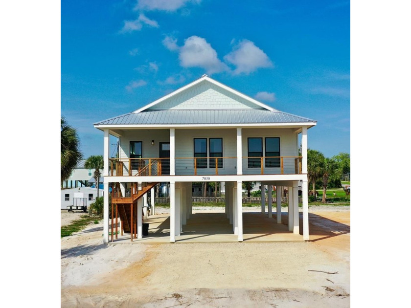 DISCOVER COASTAL LIVING AT IT*S FINEST WITH THIS STUNNING NEW - Beach Home for sale in Port St Joe, Florida on Beachhouse.com