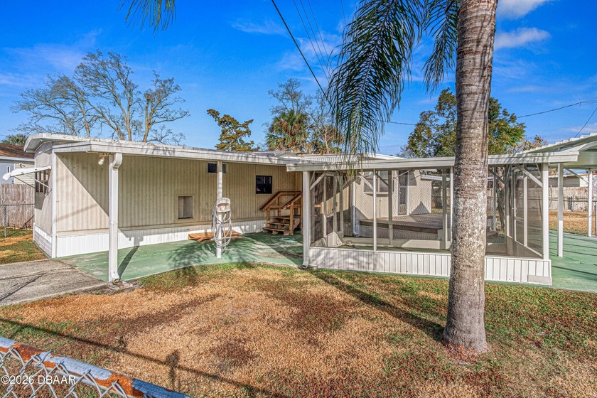 This incredible, well-maintained 1972 mobile home offers great - Beach Home for sale in Ormond Beach, Florida on Beachhouse.com