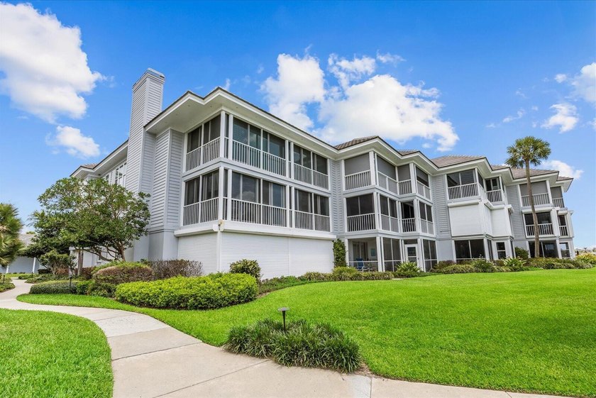 A beautiful waterfront location in an updated 3 bedroom 2 - Beach Condo for sale in Vero Beach, Florida on Beachhouse.com