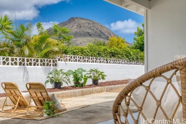 Welcome to this amazing single level, fully renovated family - Beach Home for sale in Honolulu, Hawaii on Beachhouse.com