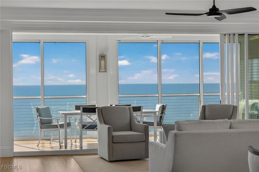 Poised in what is undeniably the desired position with the - Beach Condo for sale in Sanibel, Florida on Beachhouse.com