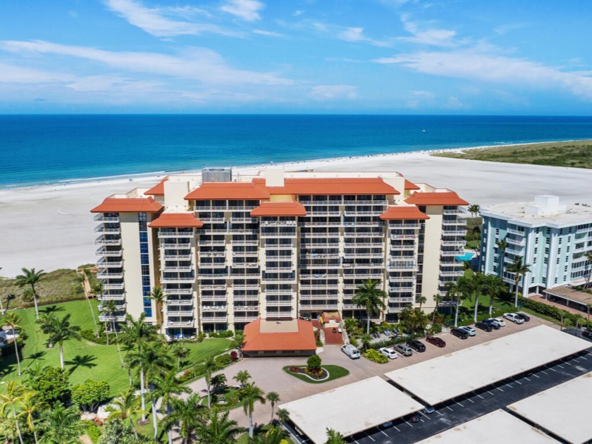This 7th floor Gulf of Mexico facing condo has an open floor - Beach Condo for sale in Marco Island, Florida on Beachhouse.com