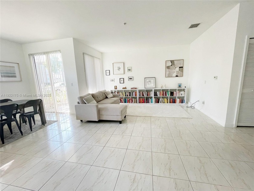 Cozy and conveniently located 1st-floor 3/2 condo in desirable - Beach Condo for sale in Miramar, Florida on Beachhouse.com