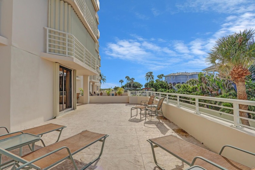 Over 1400 ft. of luxurious OCEANFRONT living. This home has been - Beach Condo for sale in Jupiter, Florida on Beachhouse.com