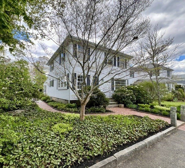 ***Sunday's Open House (5/24) has been cancelled***Marion - Beach Home for sale in Marion, Massachusetts on Beachhouse.com