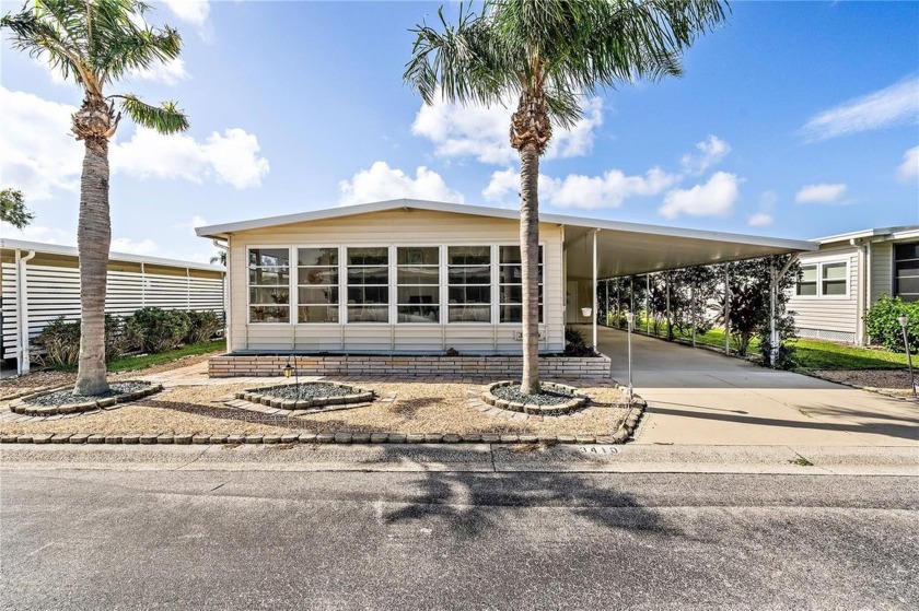 Welcome to this beautifully maintained 2-bedroom, 2-bath - Beach Home for sale in Sarasota, Florida on Beachhouse.com