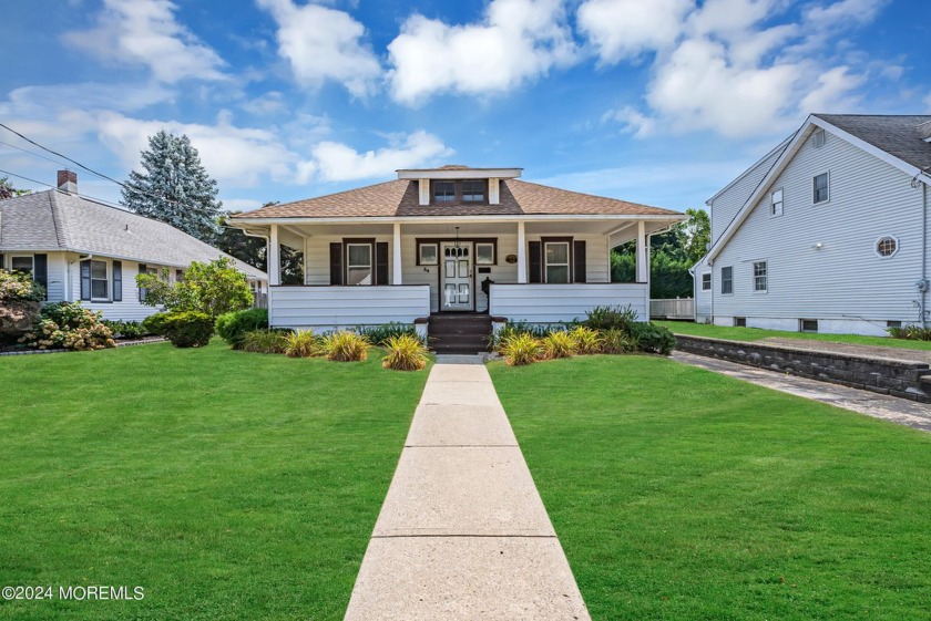 Cozy 3BR 1BA ranch in Monmouth County-West Long Branch nestled - Beach Home for sale in West Long Branch, New Jersey on Beachhouse.com