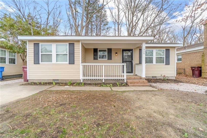 Come check out this newly renovated Ranch home with 3 bedrooms - Beach Home for sale in Chesapeake, Virginia on Beachhouse.com