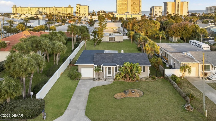 Perfectly positioned in the heart of Ormond Beach's coveted - Beach Home for sale in Ormond Beach, Florida on Beachhouse.com