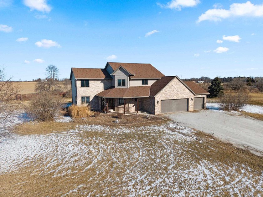 Live the Lake Michigan country lifestyle on 5.24 acres! This - Beach Home for sale in Kewaunee, Wisconsin on Beachhouse.com