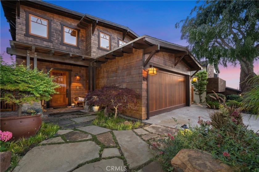 Rare Opportunity In The Hill Section of Manhattan Beach! - Beach Home for sale in Manhattan Beach, California on Beachhouse.com