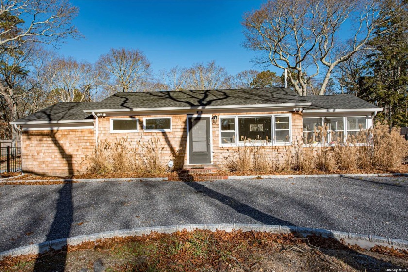 Dreamy beach home just 400 yards from the waters of Shinnecock - Beach Home for sale in Hampton Bays, New York on Beachhouse.com