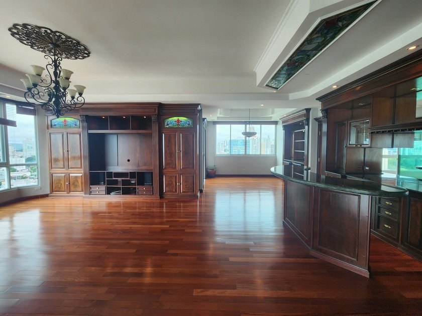 Luxurious and beautiful apartment in Marbella, PH Bahia - Beach Home for sale in Panama City,  on Beachhouse.com