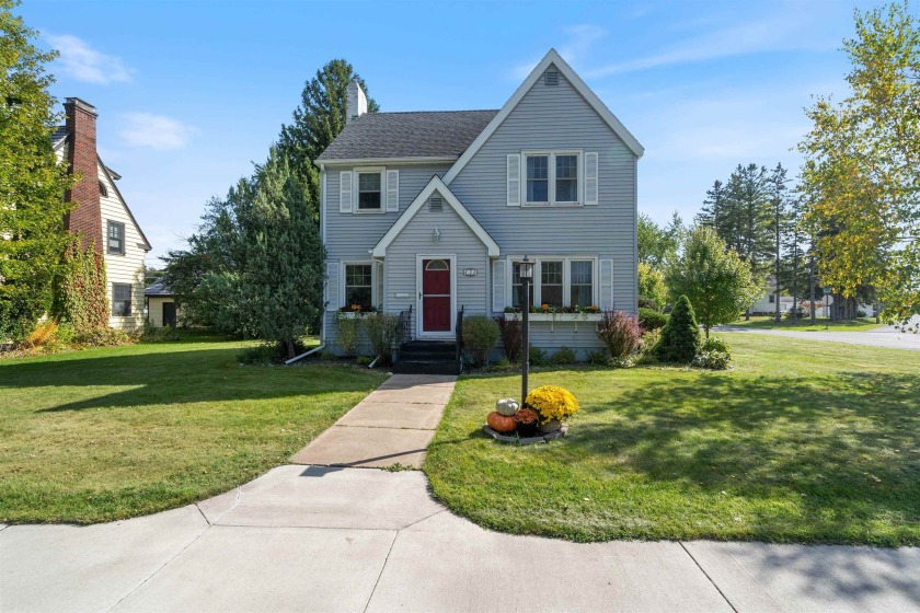 Stunning Central Park Home! Step into timeless elegance with - Beach Home for sale in Superior, Wisconsin on Beachhouse.com