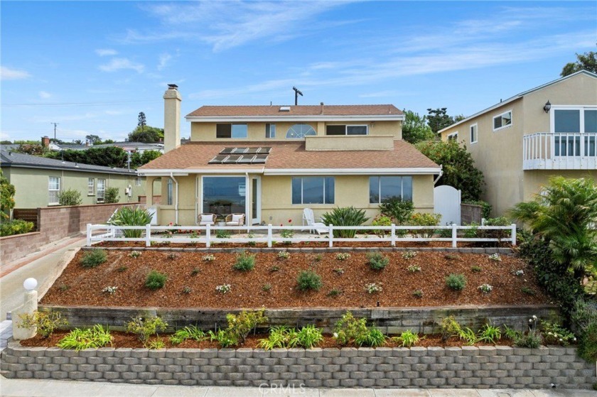 On a quiet street in the upper Hollywood Riviera, this bright - Beach Home for sale in Redondo Beach, California on Beachhouse.com