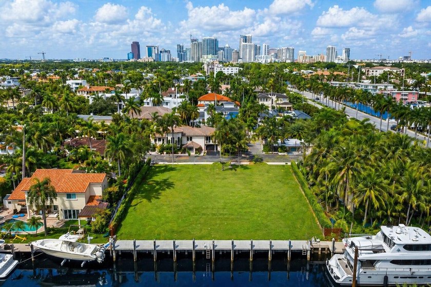 Rare opportunity on the south side of Las Olas Isles with 100 - Beach Lot for sale in Fort Lauderdale, Florida on Beachhouse.com