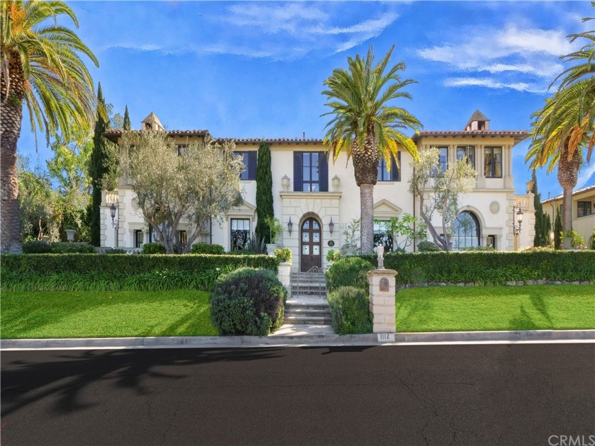 This Italian villa, designed by famous architect George Sweeny - Beach Home for sale in Palos Verdes Estates, California on Beachhouse.com