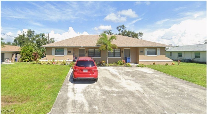 Excellent income-producing duplex just minutes from Fort Myers - Beach Home for sale in Fort Myers, Florida on Beachhouse.com