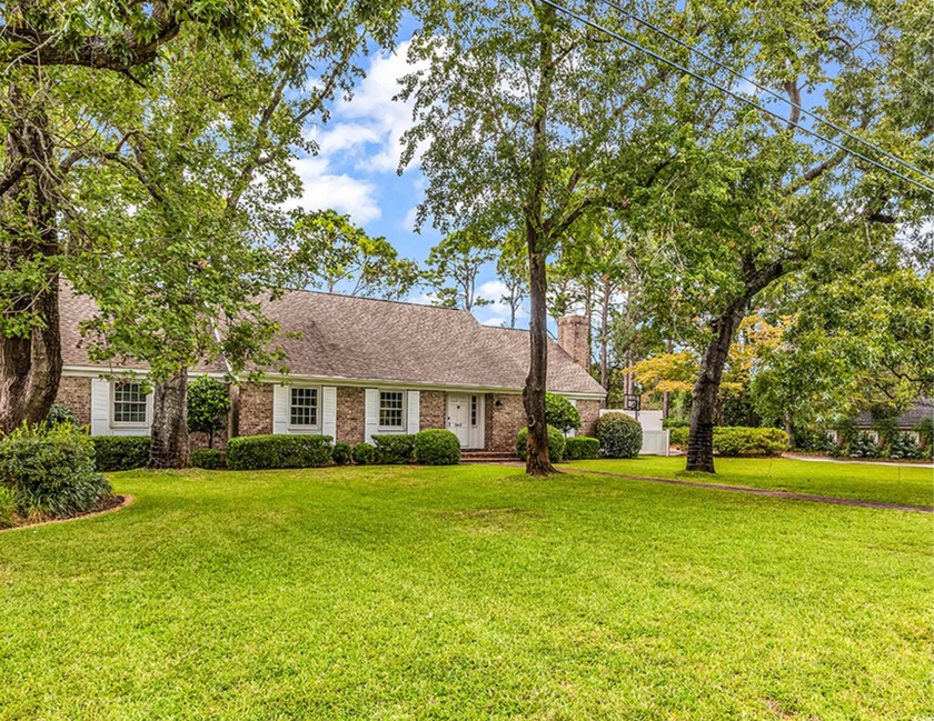 CHAMPIONSHIP LIVING ON PRESTIGIOUS PINE LAKES GOLF COURSE Wake - Beach Home for sale in Myrtle Beach, South Carolina on Beachhouse.com