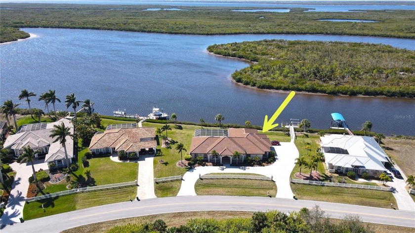 **PLEASE ENJOY THE 3D INTERACTIVE VIRTUAL TOUR ASSOCIATED WITH - Beach Home for sale in Port Charlotte, Florida on Beachhouse.com