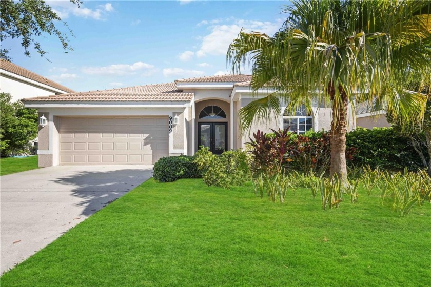 This beautiful single-level home features three bedrooms plus a - Beach Home for sale in Bradenton, Florida on Beachhouse.com