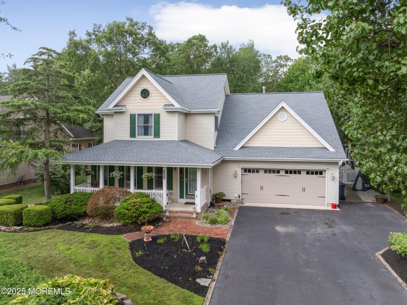 Stafford Township- This beautiful 4-bedroom, 2.5-bathroom - Beach Home for sale in Manahawkin, New Jersey on Beachhouse.com