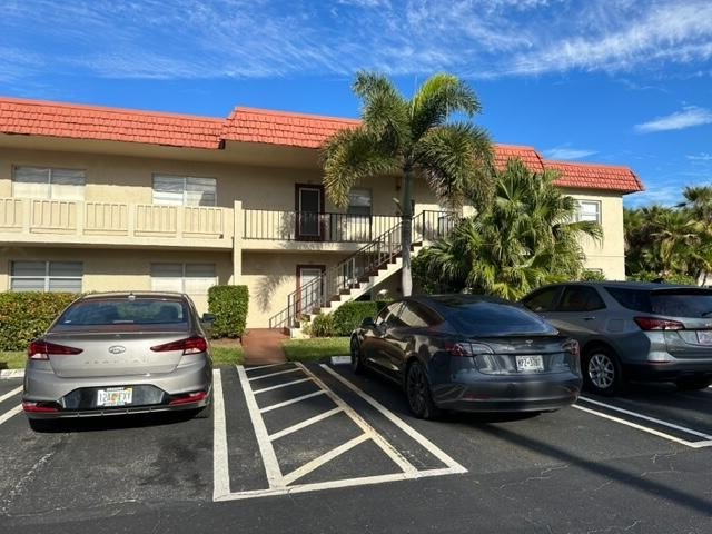 55+  FRIENDLY COMMUNITY WITH LOTS OF ACTIVITIES, BINGO, CARDS - Beach Condo for sale in Delray Beach, Florida on Beachhouse.com