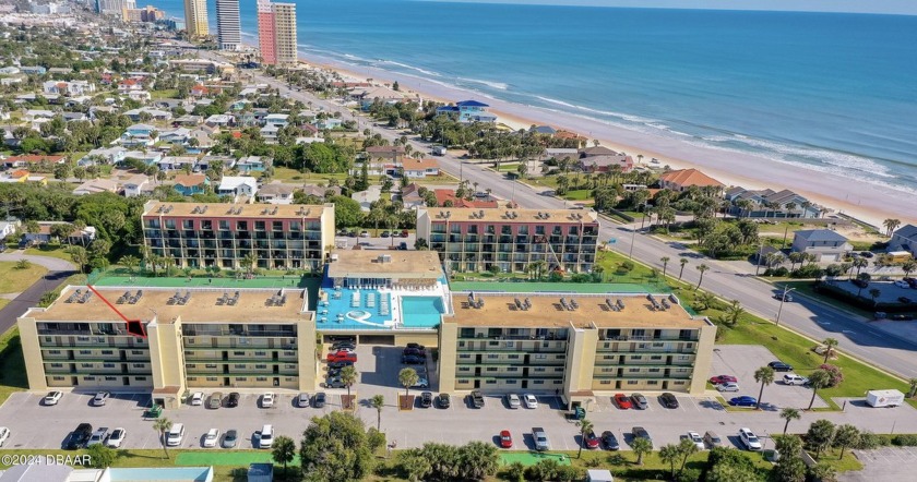 Active Coastal Living at Vantage Point Condominiums. No damage - Beach Condo for sale in Daytona Beach, Florida on Beachhouse.com