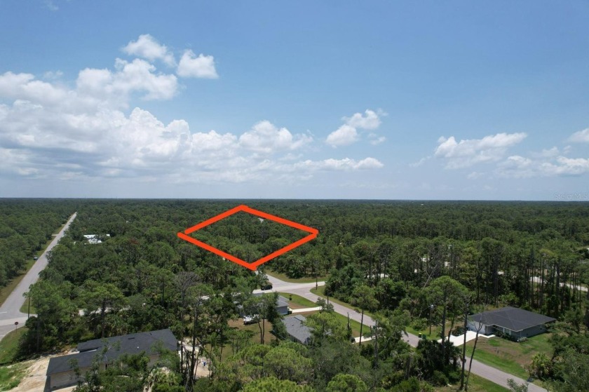 * SELLER FINANCING AVAILABLE*. LOT NEAR WATERFRONT PROPERTIES - Beach Lot for sale in Port Charlotte, Florida on Beachhouse.com