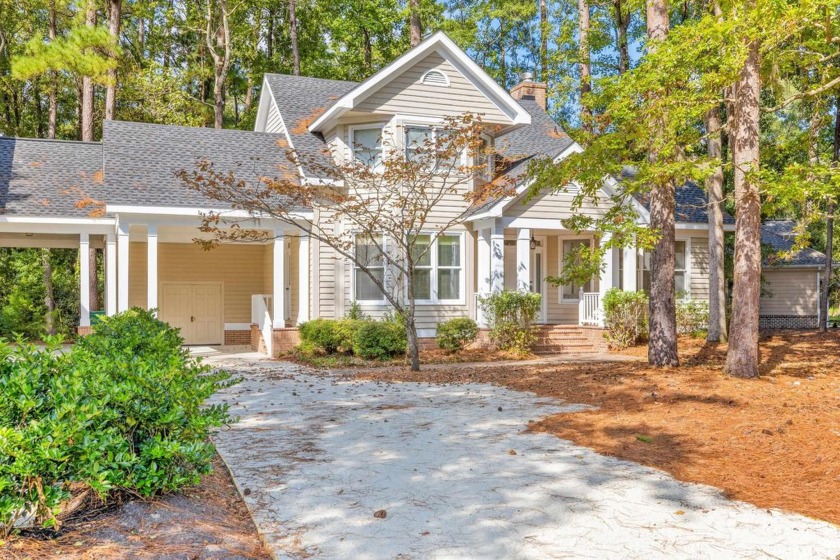 Welcome to this charming townhome on a spacious corner lot in - Beach Townhome/Townhouse for sale in Pawleys Island, South Carolina on Beachhouse.com