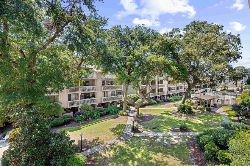 Gorgeous one bedroom condo only a block to the ocean in - Beach Condo for sale in Myrtle Beach, South Carolina on Beachhouse.com