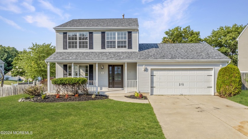 Welcome Home!! Completely Renovated Colonial w/2 Car Garage and - Beach Home for sale in Barnegat, New Jersey on Beachhouse.com