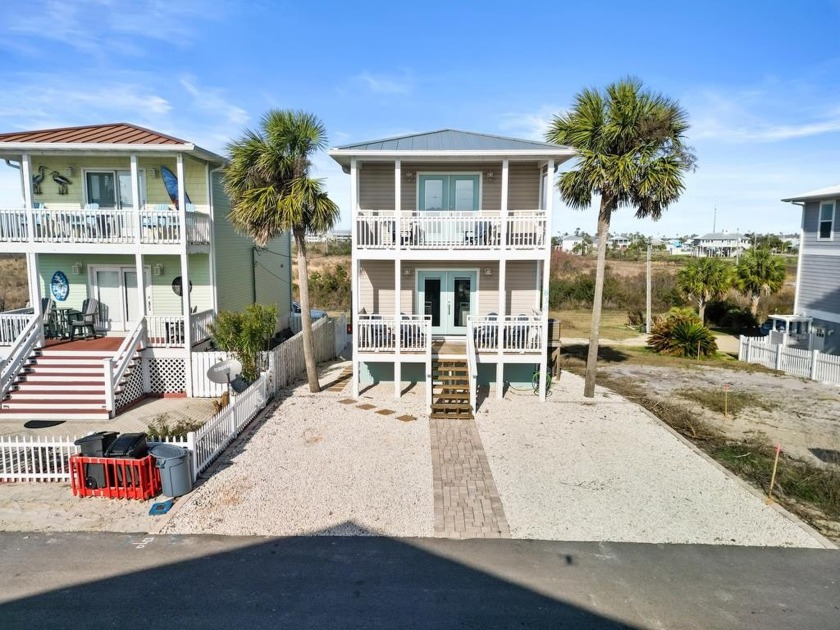 Check out this X FLOOD ZONE property just a short distance to - Beach Home for sale in Mexico Beach, Florida on Beachhouse.com