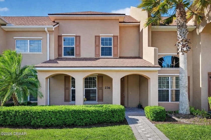 Welcome to 236 N Airport Road, a beautifully maintained townhome - Beach Townhome/Townhouse for sale in New Smyrna Beach, Florida on Beachhouse.com