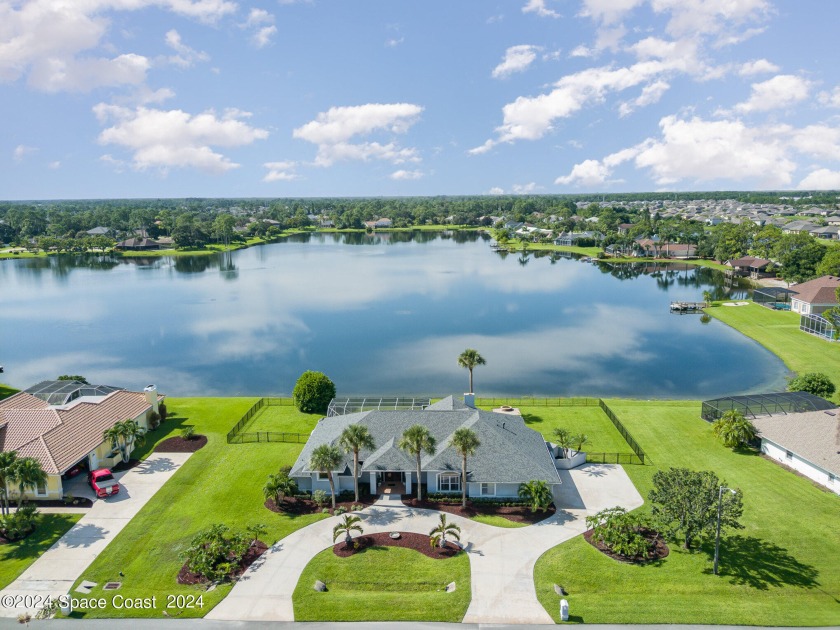 Welcome to this Beautiful Contemporary home on a Spring Fed Lake - Beach Home for sale in Melbourne, Florida on Beachhouse.com