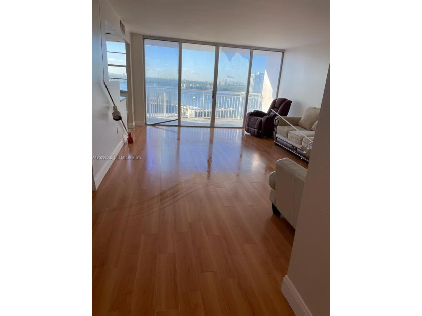 Experience waterfront living and exceptional investment - Beach Condo for sale in Aventura, Florida on Beachhouse.com