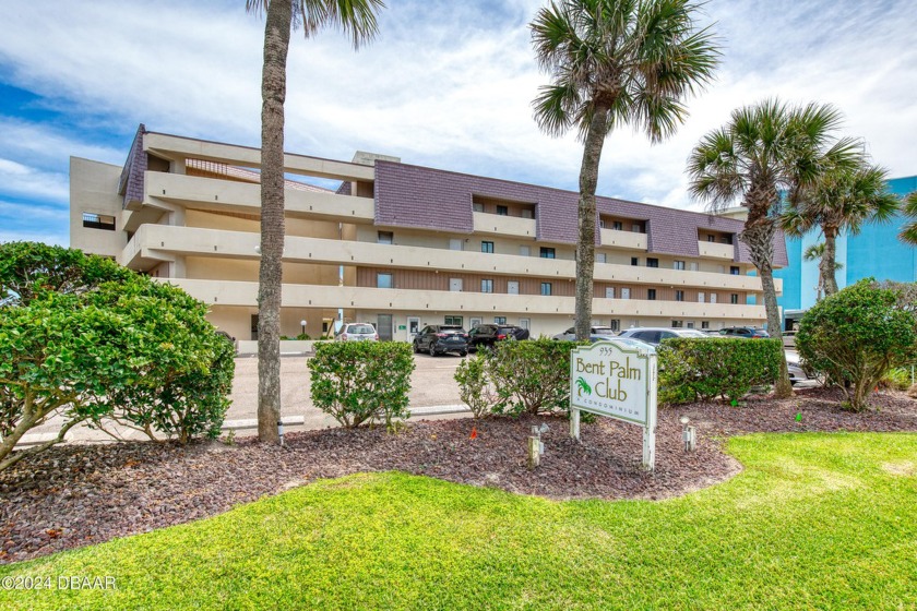 Elevate your lifestyle in this beautiful 2-bedroom, 2-bath - Beach Condo for sale in Ormond Beach, Florida on Beachhouse.com