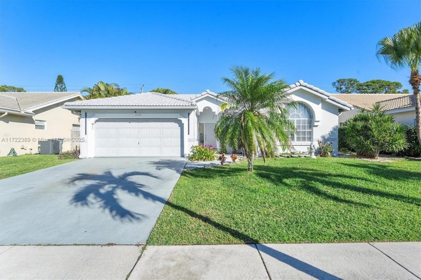 Remodeled single-family pool home in the prestigious community - Beach Home for sale in Boynton Beach, Florida on Beachhouse.com