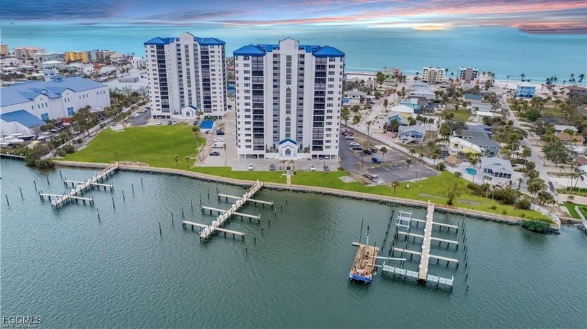 Welcome to the most beautiful grounds on Fort Myers Beach. This - Beach Condo for sale in Fort Myers Beach, Florida on Beachhouse.com
